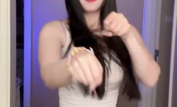 我要你把小伞叫来！树奈奈更新视频：也就苦练了两小时吧！如何呢？